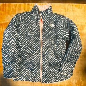 The North Face Girls XL reversible jacket - size girls XL - black/white/pink
